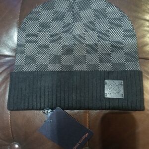 Louis Vuitton Gray and Black Damier Knit Cuff Beanie